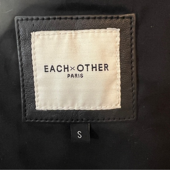 Each x Other Paris Black and Cream Leather Jacket in Excellent Condition.  Sz S. - Picture 9 of 13